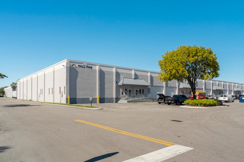 8254-8260 NW 21st Street